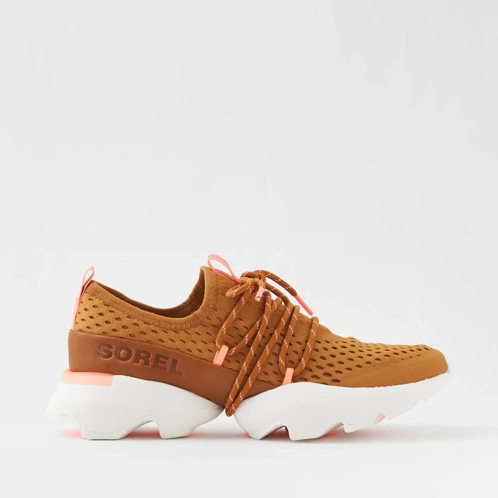 Sorel. Kinetic Impact Lace Sneaker. Amber Brown. Size 6.5.